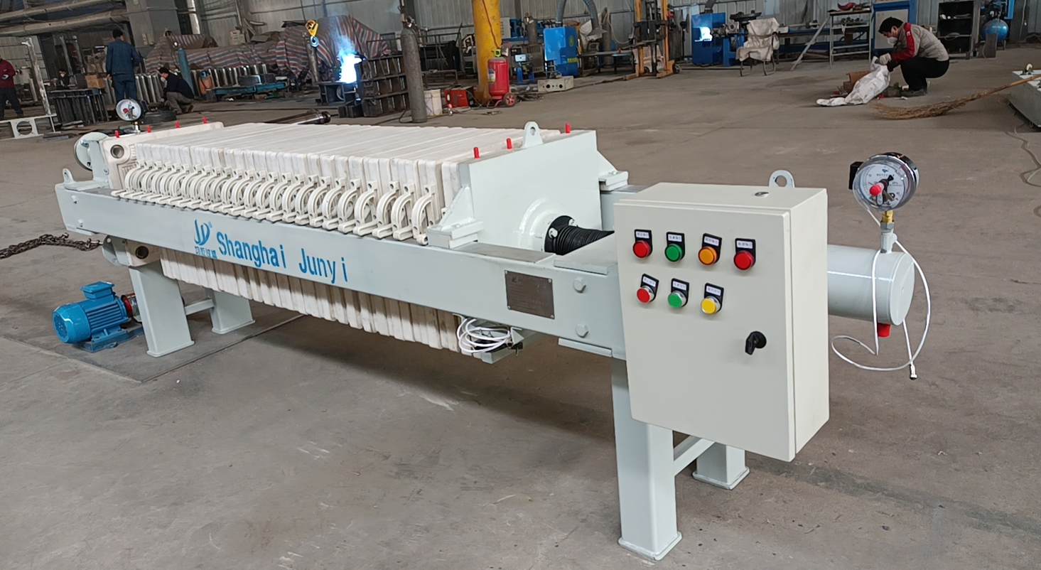 The building materials industry in Indonesia uses plate and frame filter presses to assist in the efficient filtration of cement slurry
